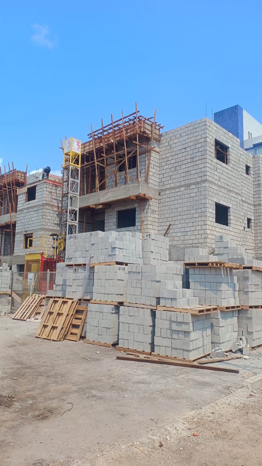 Residencial Barcelona – obra ComBlocos